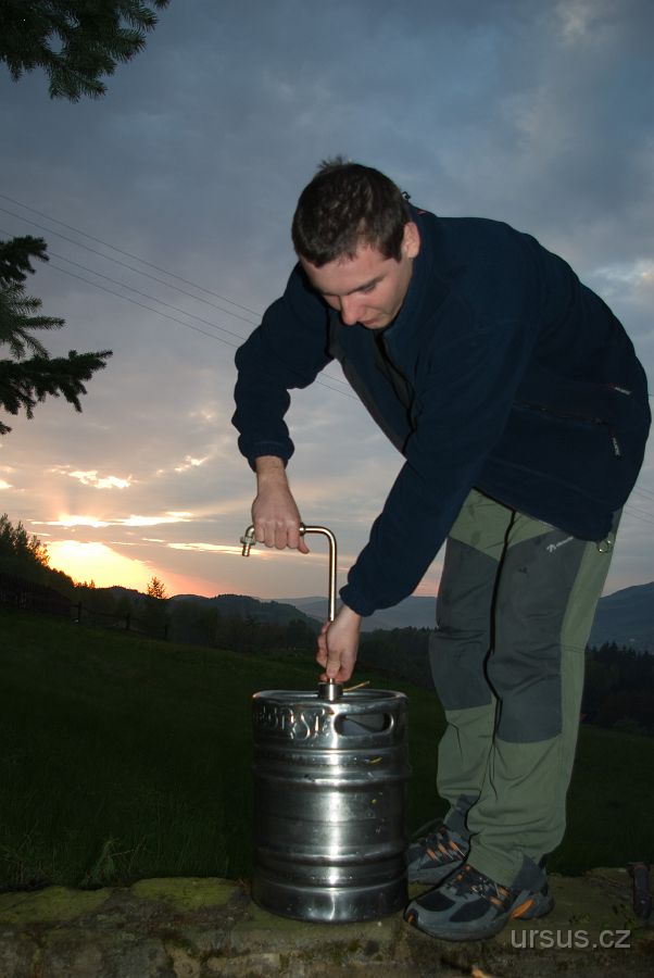 IMGP7932.jpg - ....napíchli jsme pípu....