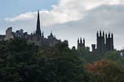 Vítá mne "hlavní město Skotska" Edinburgh, který právě žije přípravami na velkou událost - referendum o skotské nezávislosti. Ale o tom až za chvíli.